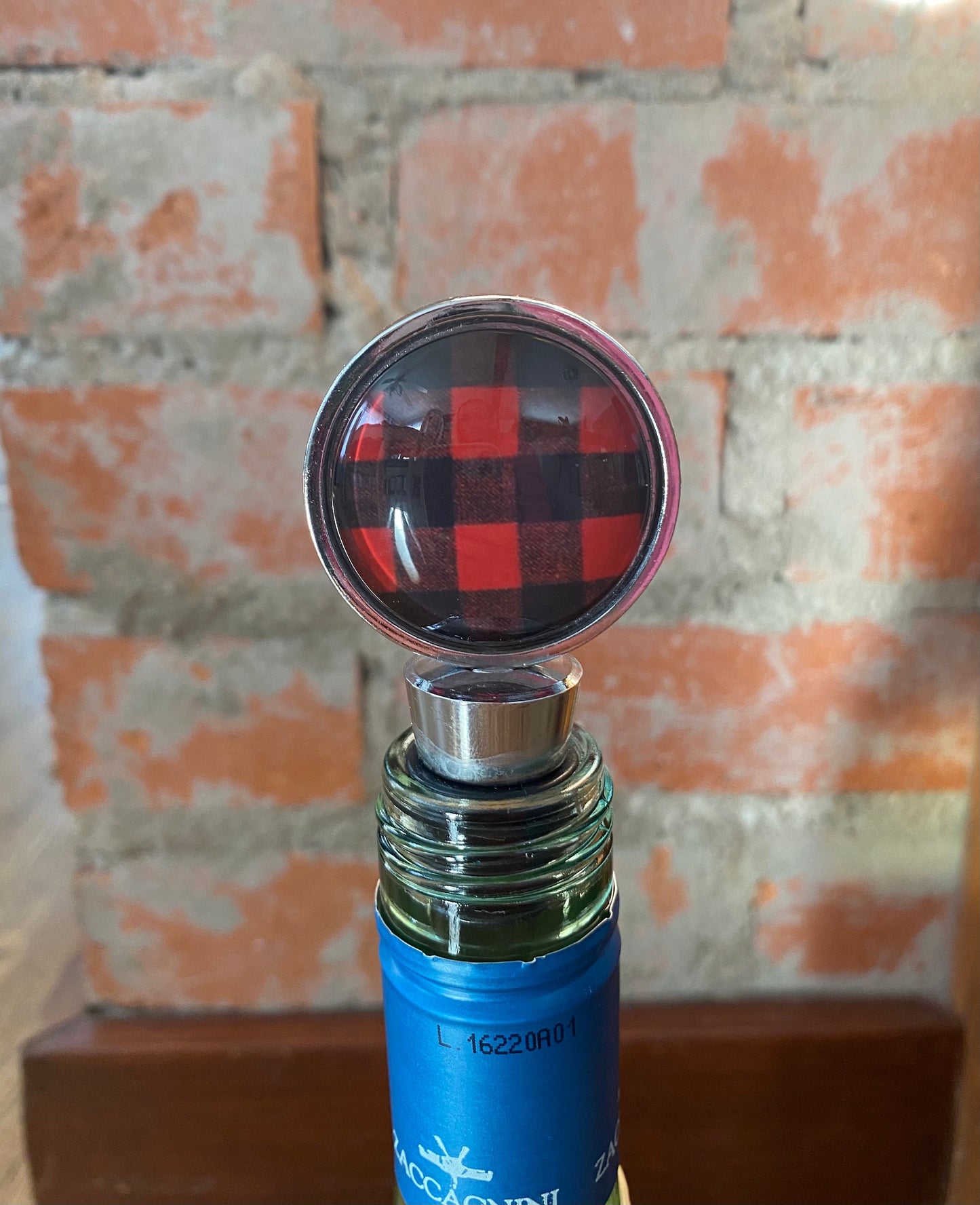 Buffalo Plaid Wine Bottle Stopper, Winter Holiday Barware, Red and Black Buffalo Check Bottle Stopper, Wine Drinker Gift, Gift for Him