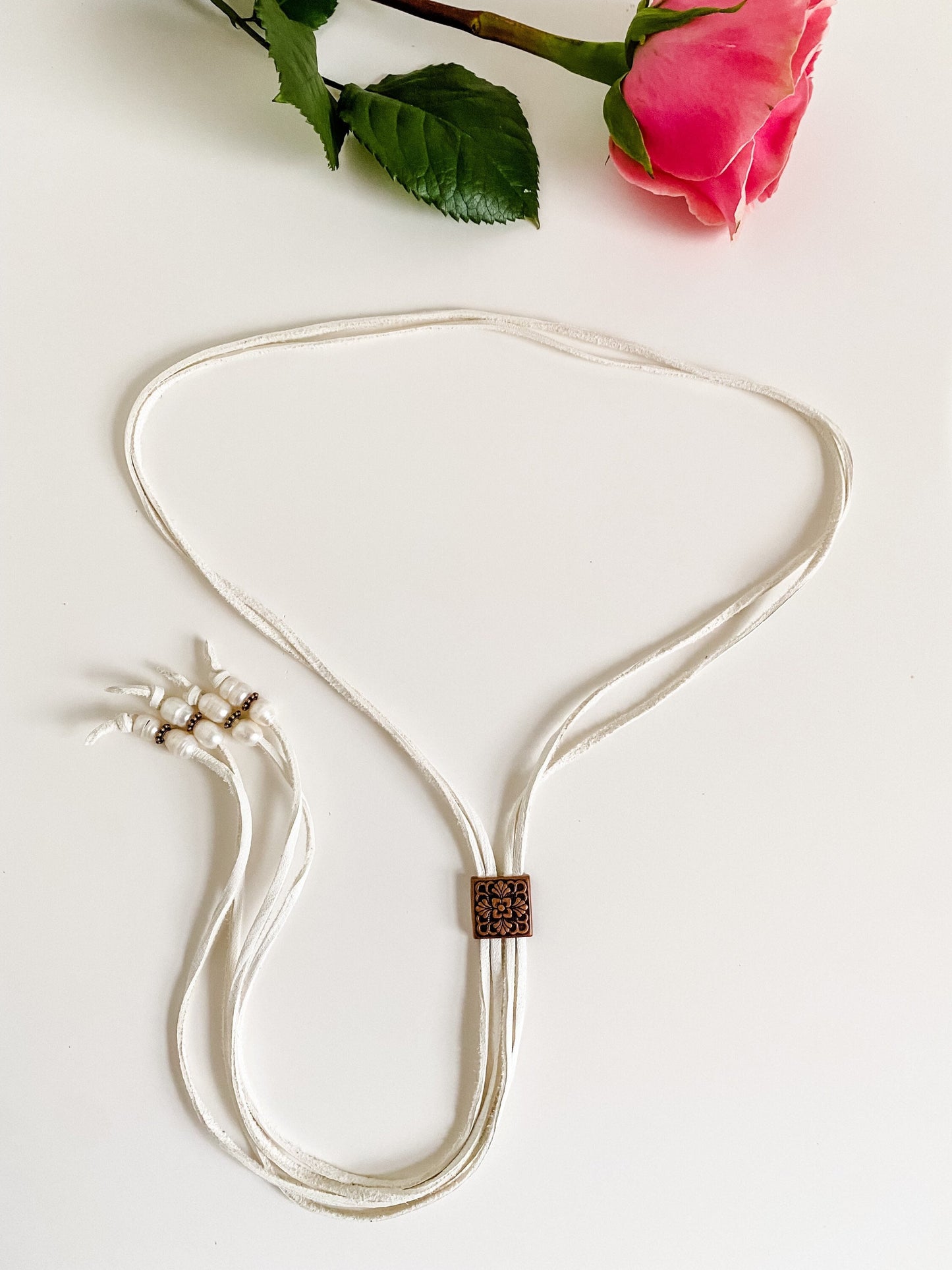 Modern Bolo Necklace, Beyoncé Bolo Tie,  White Deerskin Bolo, Western Pearl Necklace, Coastal Cowgirl Necklace, Western Wedding Jewelry