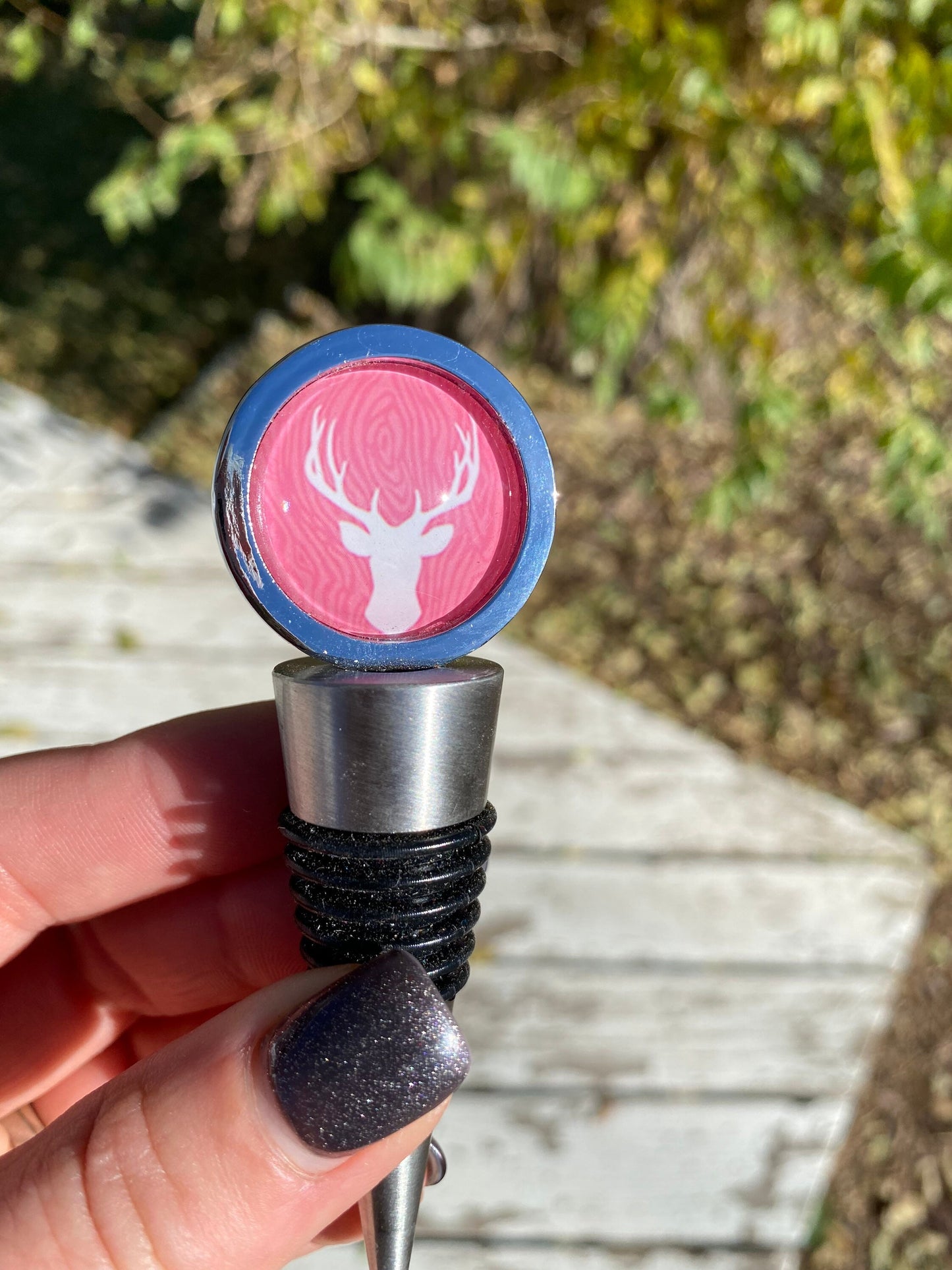 Deer Mount Wine Bottle Stopper, Pink and White Stag Bottle Stopper, Image of Buck Deer, Gift for Hunter, Cute Barware Gift, Gift for Her