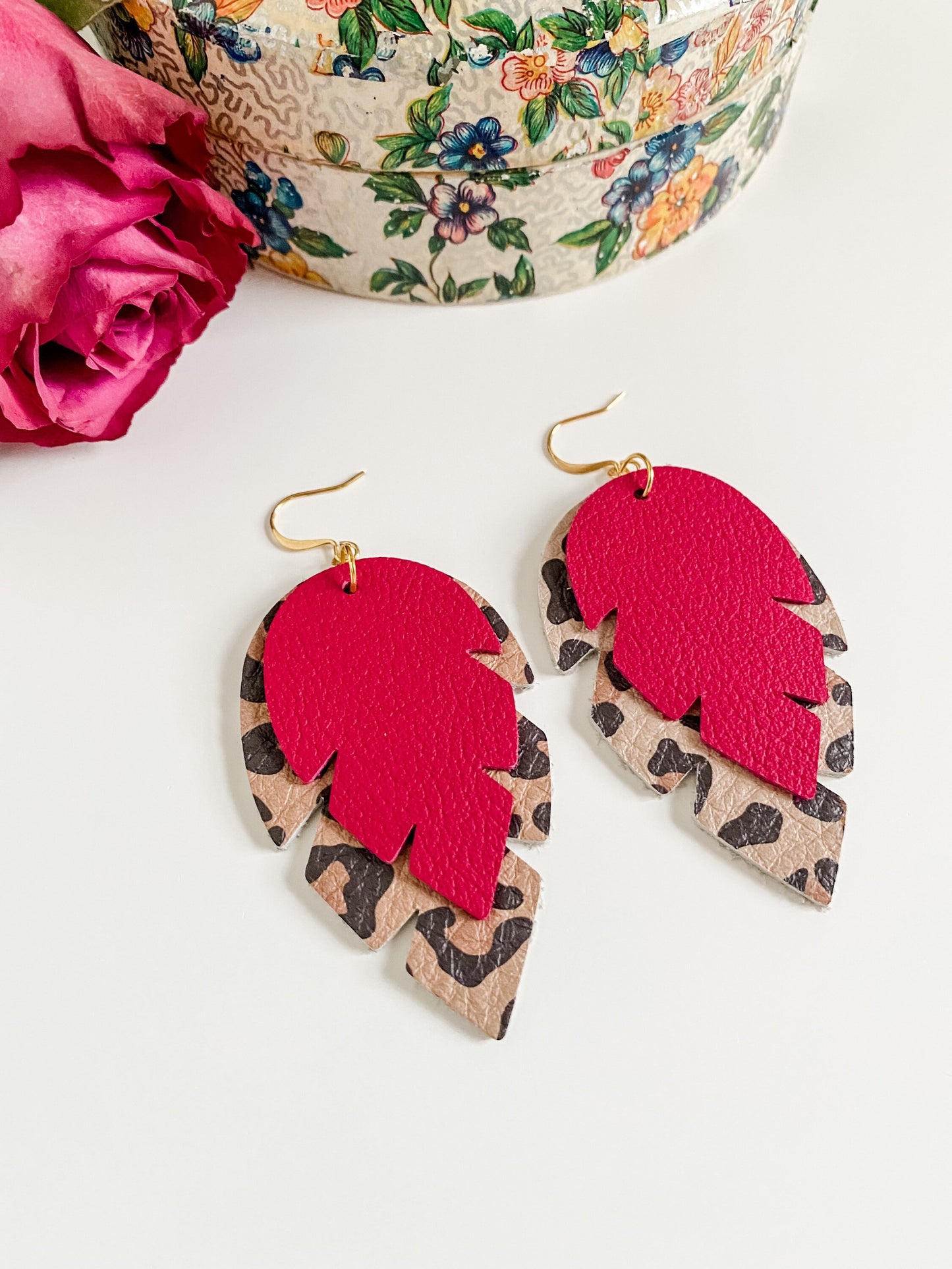 Leopard and Raspberry Leather Feather Earrings, Boho Feather Earrings, Leopard Cheetah Print Earrings, Boho Cowgirl Chic Earrings