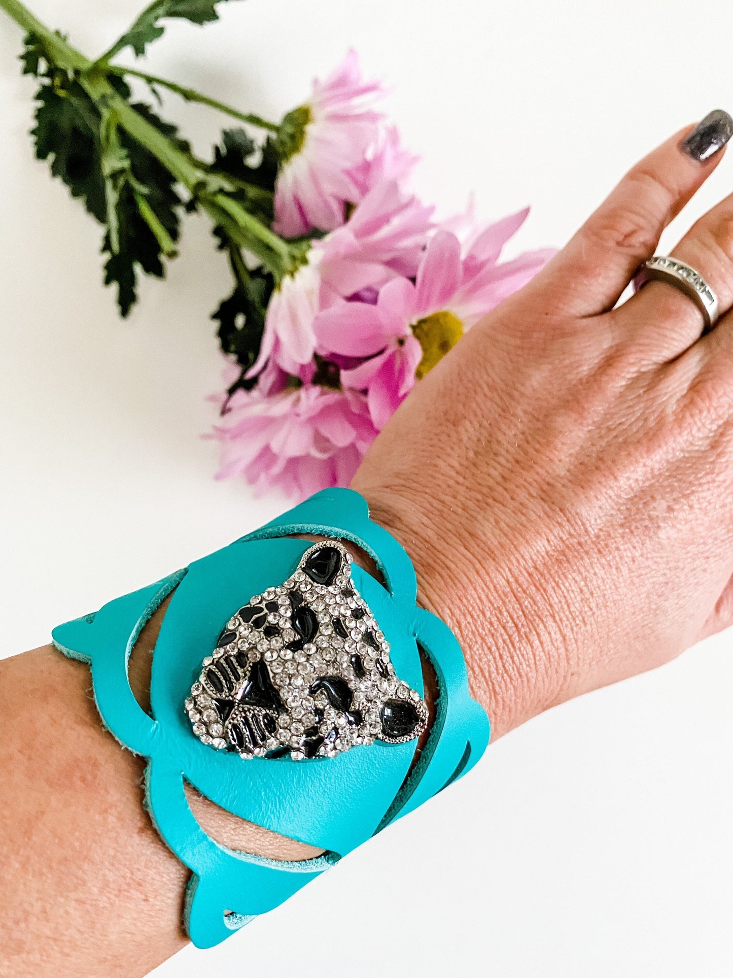 Turquoise Bling Cheetah Cuff Bracelet, Turquoise Leather Bracelet, Rhinestone Cheetah Concho, Western Maximalist Jewelry, Festival Fashion