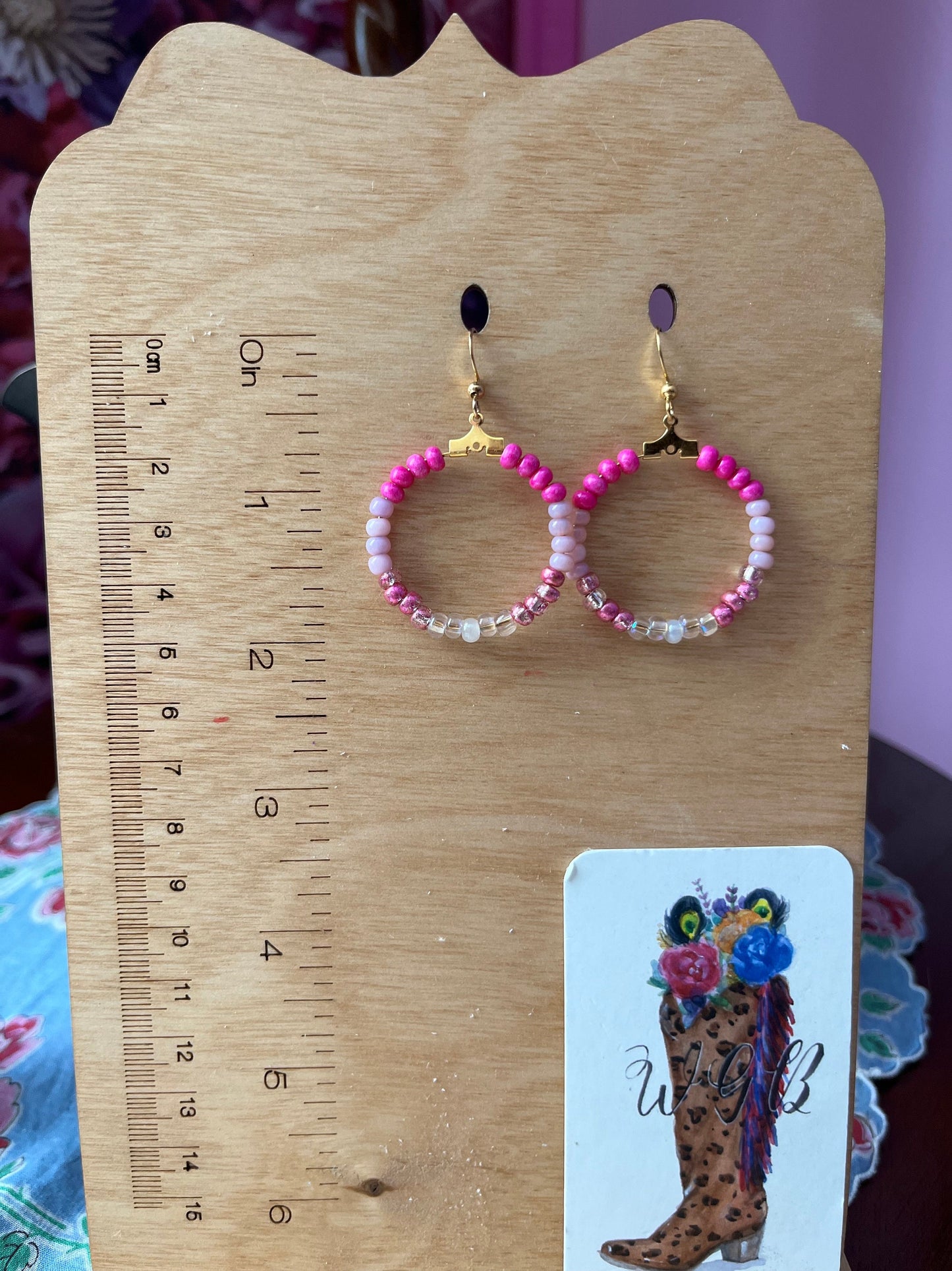 Pink Seed Bead Earrings, Handmade Bead Earrings, Pink and Gold Beaded Hoop Earrings, Pink Ombré Earrings, Coastal Cowgirl Barbie Earrings