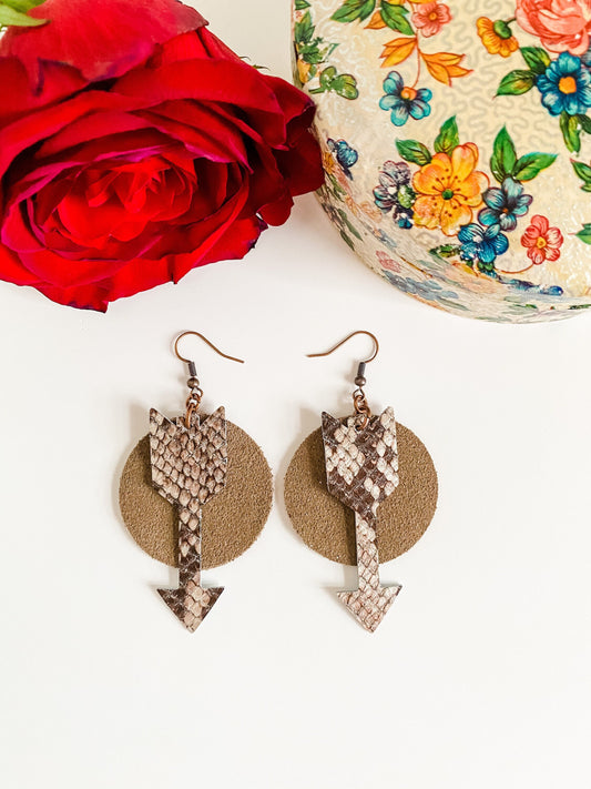 Boho Tribal Chic Arrowhead Earrings, Snake Print Arrow Earrings, Tan Suede, Western Cowgirl Earrings, Circle Dangle Earrings with Arrowhead