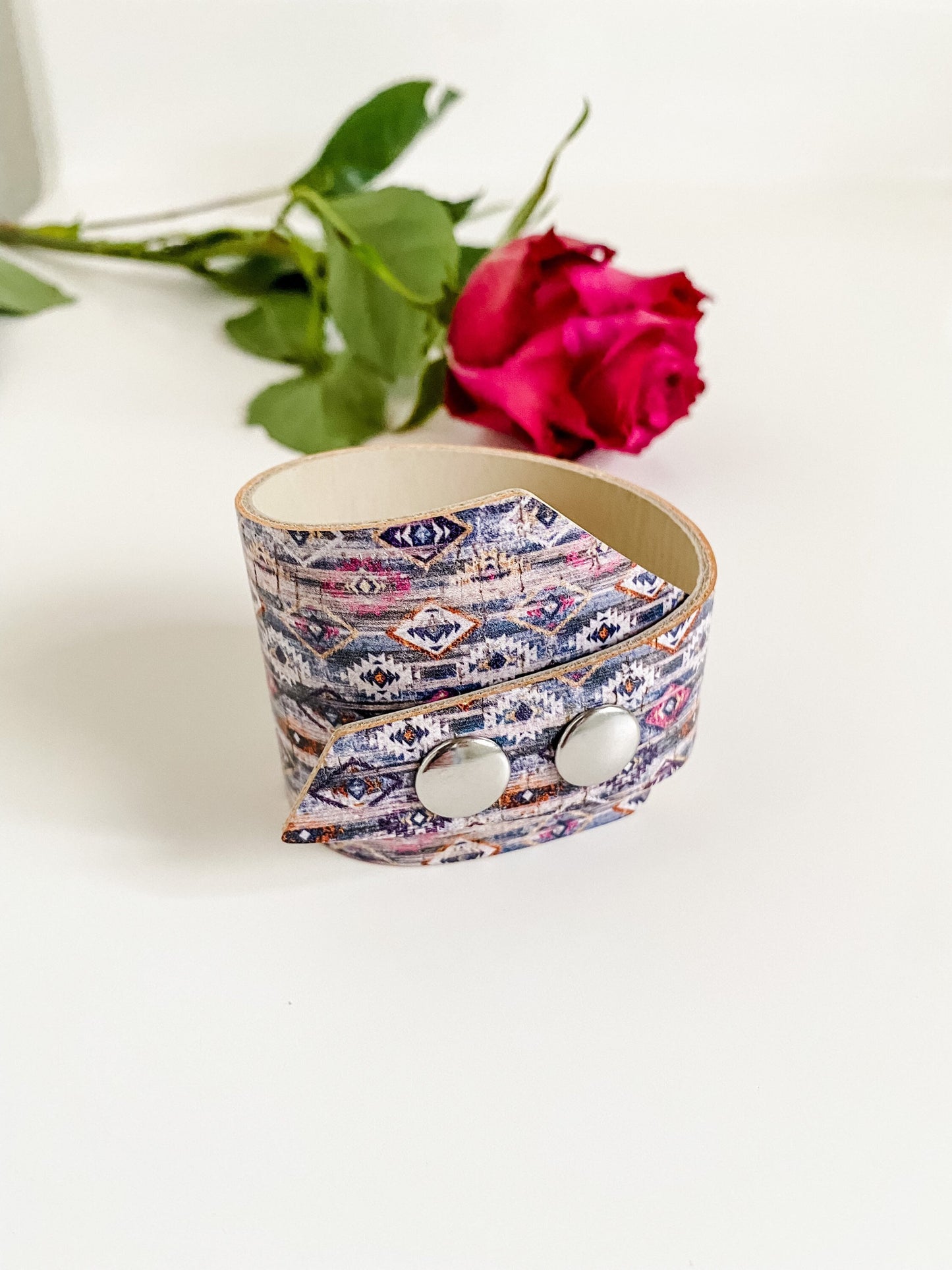 Aztec Print Wrap Around Cuff Bracelet, Western Leather Cuff Bracelet, Boho Tribal Chic Jewelry, Coastal Cowgirl Jewelry, Gray, Blue, Pink