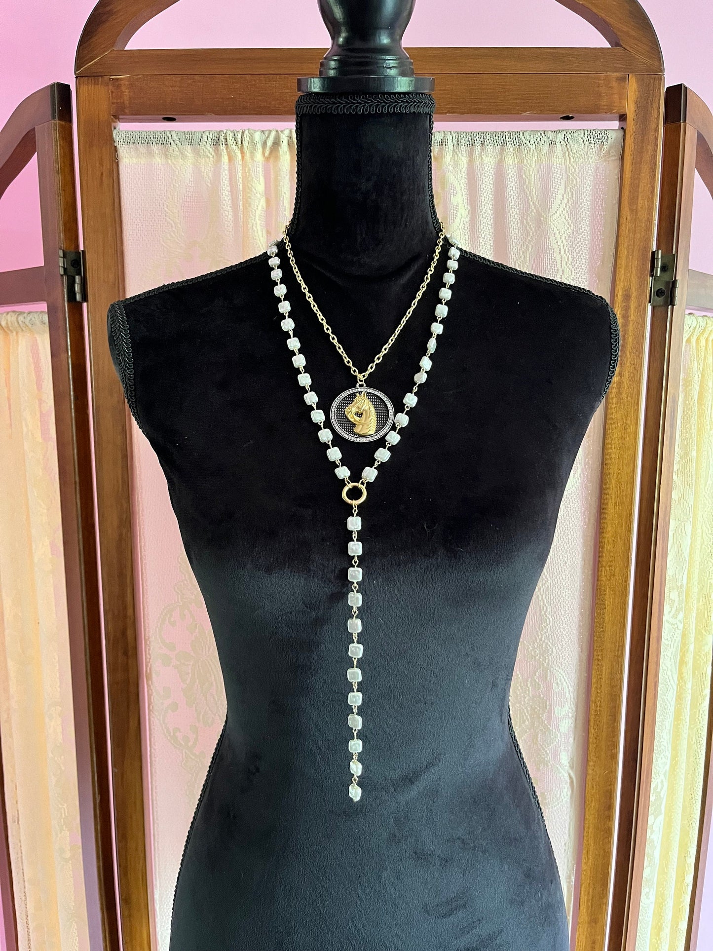 Horse Coin Pearl Y Necklace Set, Equestrian Necklace, Western Pearl Lariat Necklace, Interchangeable Necklace Set, Unique Horse Jewelry