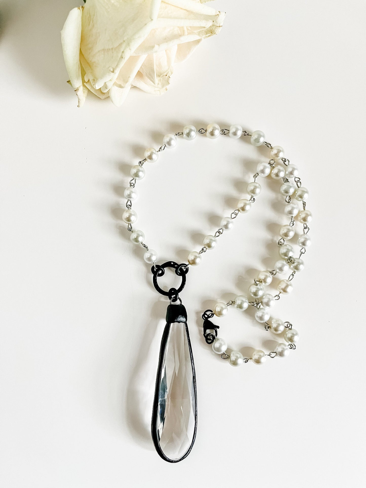 Pearl Necklace with Big Crystal Pendant, White Pearl Bead Necklace, Clear Crystal Pendant, Black Snake Infinity Clasp, Boho Dressy Necklace