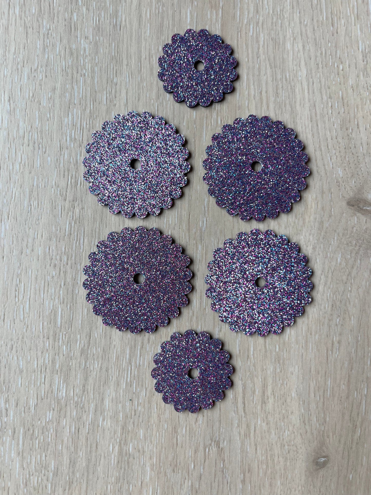 Purple Glitter Rosettes, Glitter Leather Saddle Rosettes, Saddle Set of 6 Rosettes, Rosettes for Tack, Bling Horse Tack, Saddle Accessory