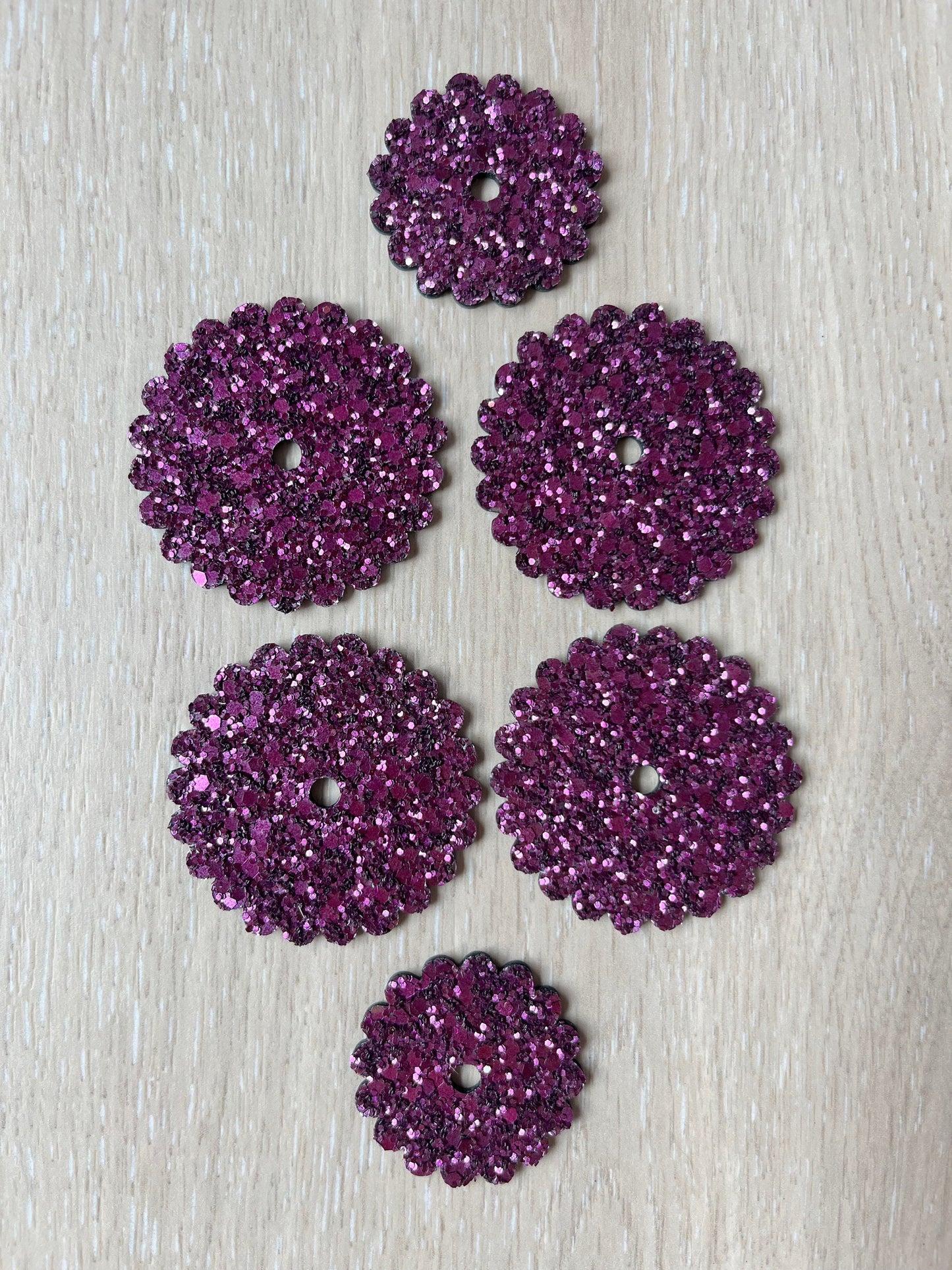 Purple Glitter Rosettes, Glitter Leather Saddle Rosettes, Saddle Set of 6 Rosettes, Rosettes for Tack, Bling Horse Tack, Saddle Accessory