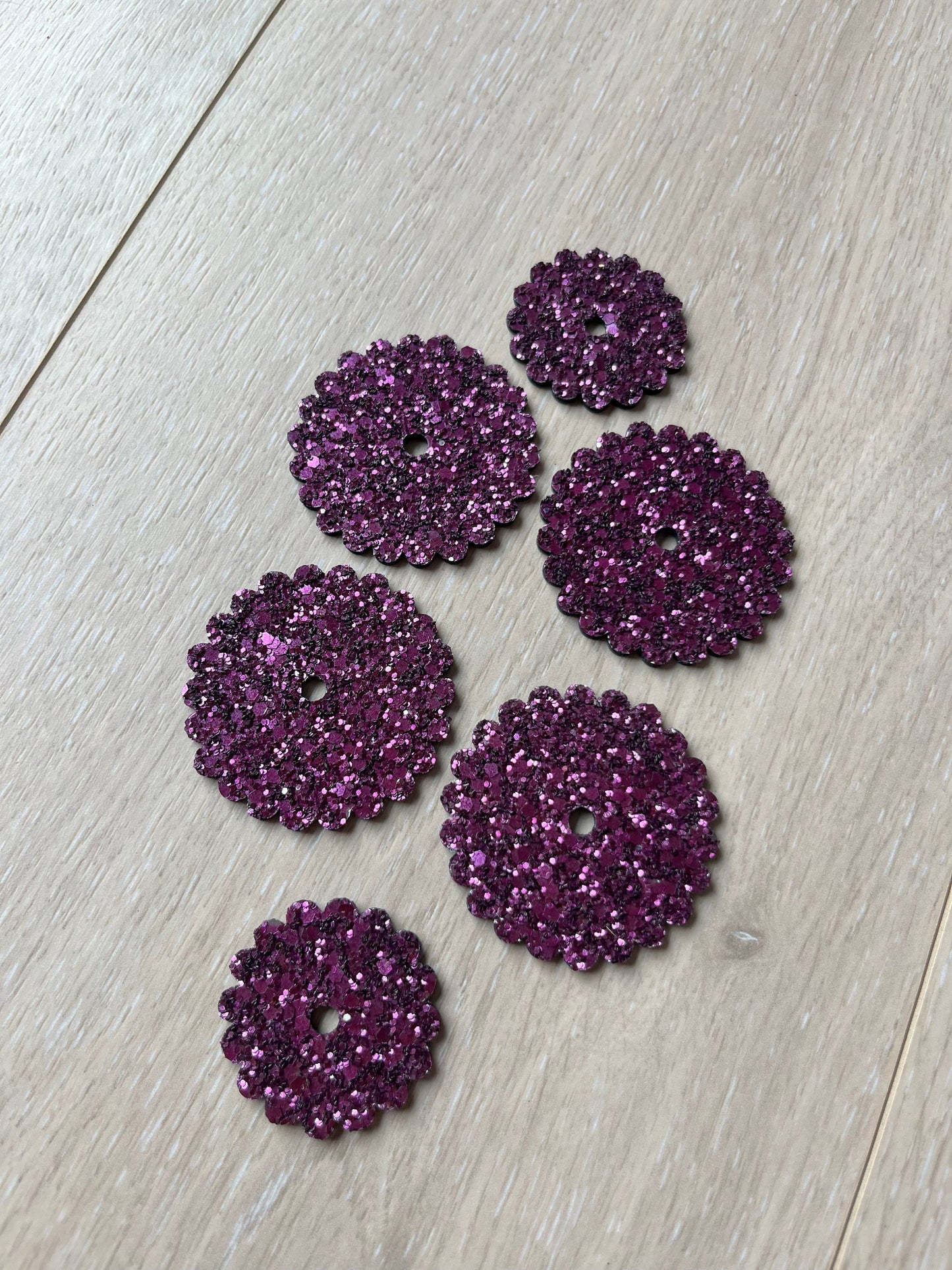 Purple Glitter Rosettes, Glitter Leather Saddle Rosettes, Saddle Set of 6 Rosettes, Rosettes for Tack, Bling Horse Tack, Saddle Accessory